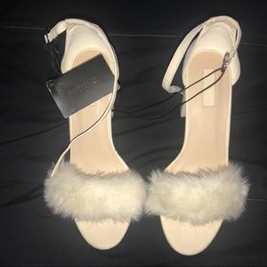 BRAND NEW Fur Heels